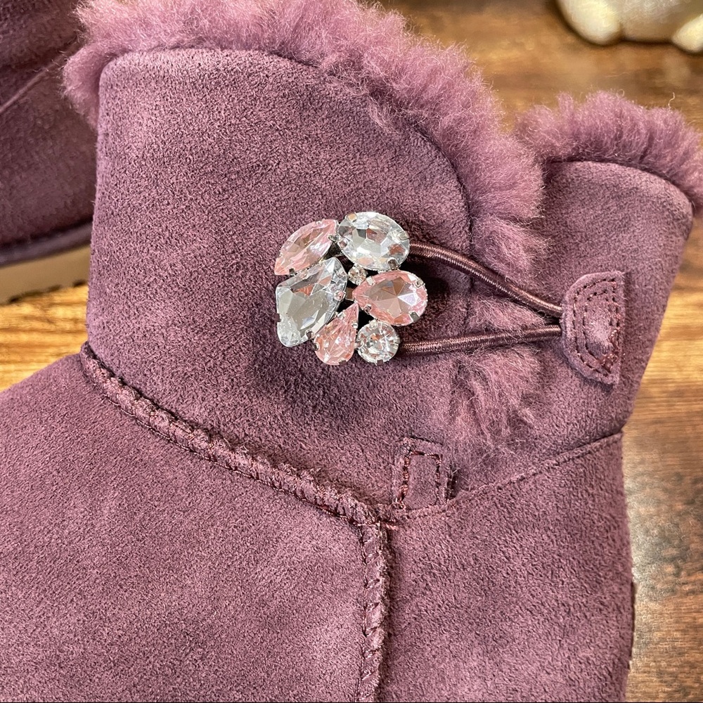 UGG Mini Bailey Button Gem Boots - NIB - Picture 9 of 12